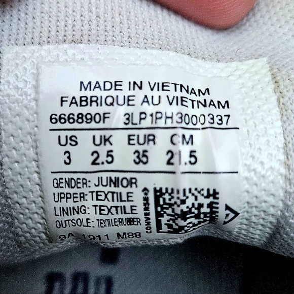 Boy's Shark Converse - Picture 6 of 6